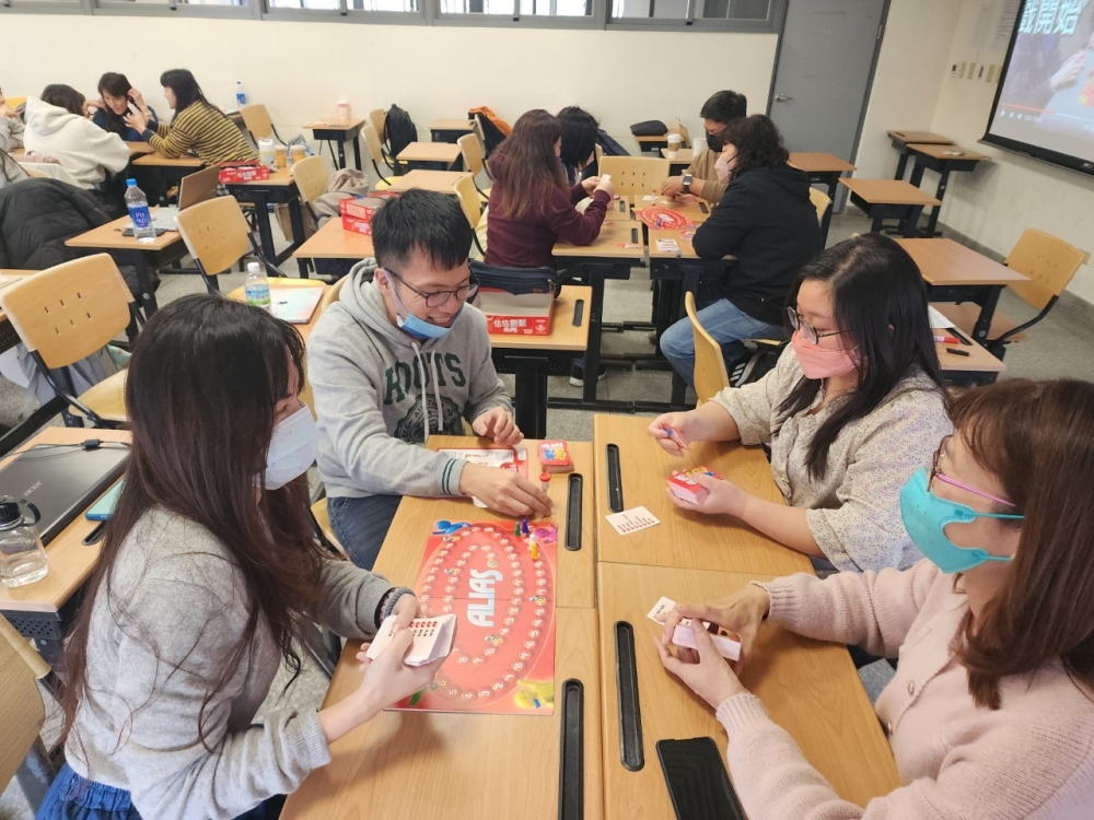 LINE_ALBUM_1120404組織行為課題體驗_230304_8.jpg LINE_ALBUM_1120404組織行為課題體驗_230304_8.jpg